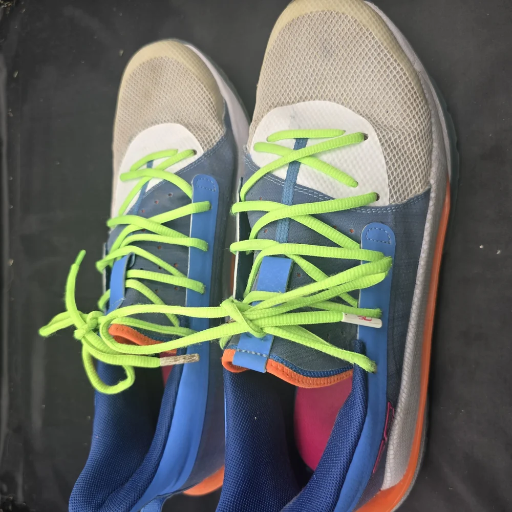 Under Armour Blue‎ and Orange Athletic Shoes Performance Design